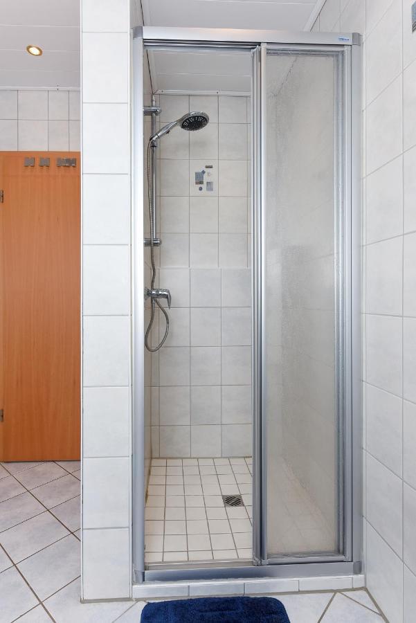 Ferienwohnung Wattgefluester Esens Exterior photo